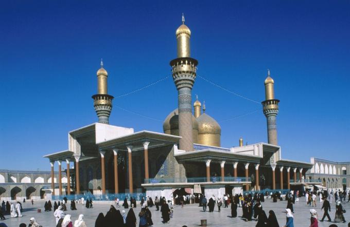 Джамия Ал-Кадимия в Багдад, Ирак