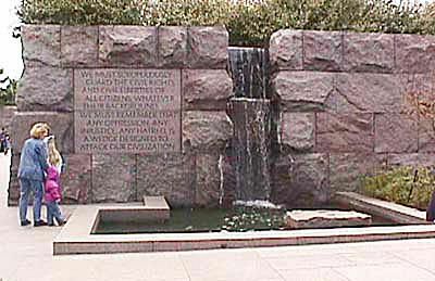 Снимка на водопада в стая 2 на мемориала на FDR във Вашингтон D.C.
