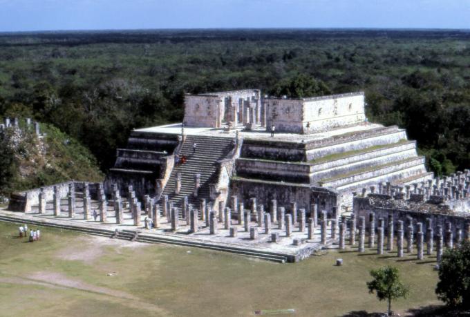 Храмът на воините, в Chichén Itzá