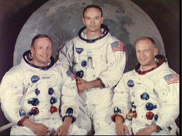 Портрет на екипажа на Аполон 11, включващ Нийл Армстронг, Майкъл Колинс и Бъз Олдрин.