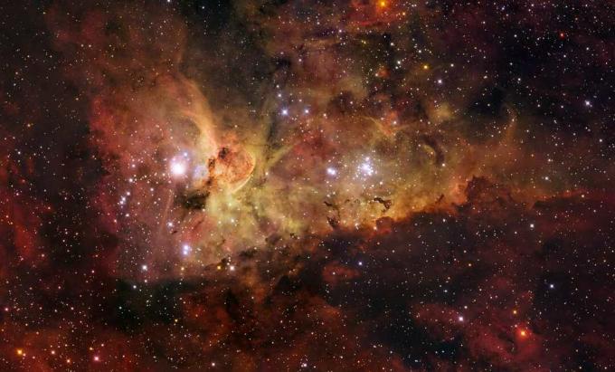 eta carinae - хипергигантска звезда