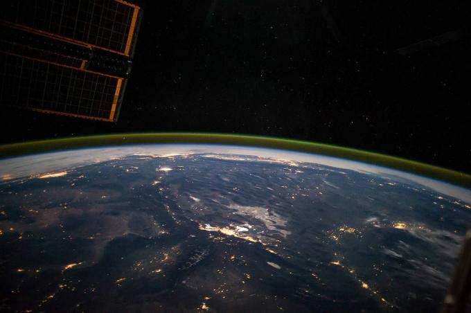 Земната атмосфера, видяна от МКС