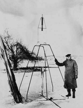 Д-р Робърт Х. Годард и неговите ракети