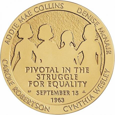 Златен медал на Конгреса в памет на четирите млади момичета, убити при бомбения атентат на баптистката църква на 16-та улица.