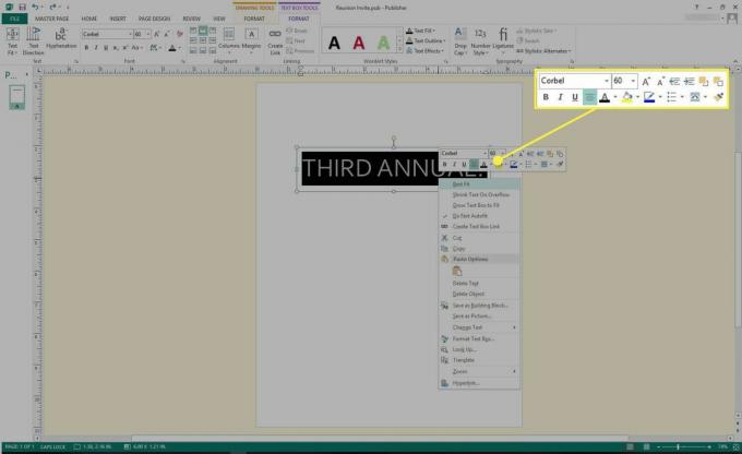 Екранна снимка на Microsoft Publisher с подчертани инструменти за форматиране на текст