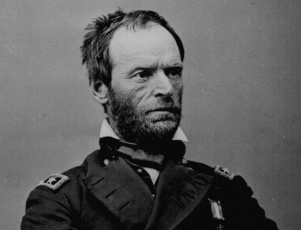 Генерал-майор Уилям Т. Шерман седна в синя униформа на армията на Съюза.