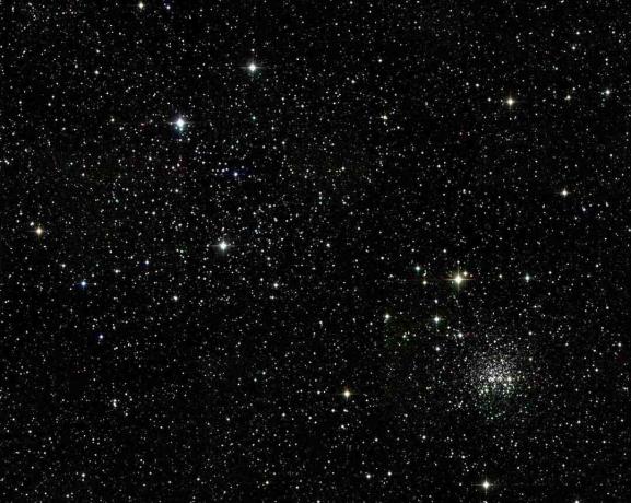 Открит звезден клъстер M35 в съзвездие Близнаци.