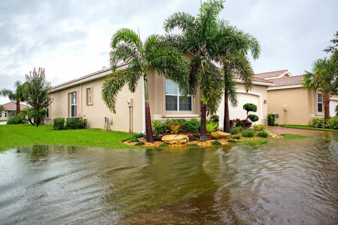 Застрахователен иск: Наводнение от ураган