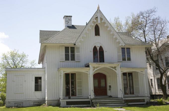 Дом за готически стил в Викторианска ера Carpenter в Хъдсън, Ню Йорк