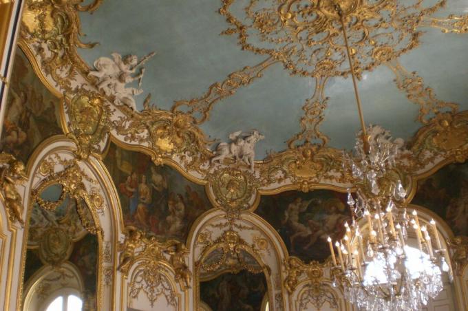 Детайл на Овалната камара в Hôtel de Soubise в Париж, Франция